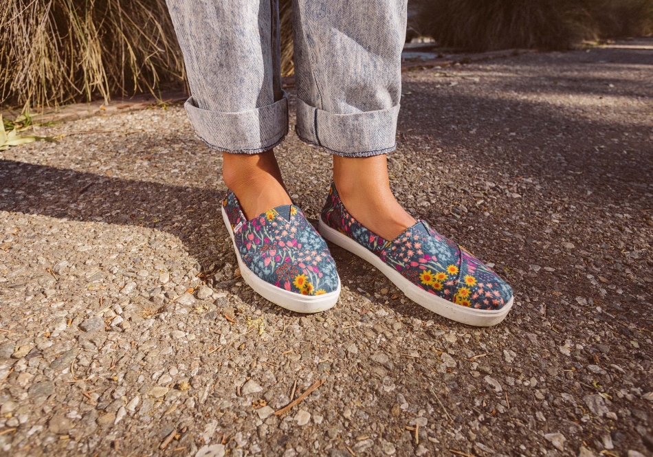Toms Alpargata Cupsole Slip On Navy Floral